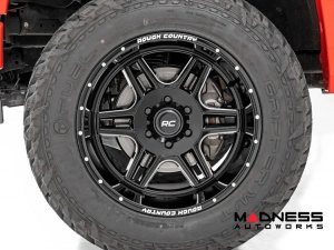 Jeep Custom Wheels (1) - Rough Country - 92 Series - Gloss Black - 18 x 9.0 / 5 x 5 / +0mm